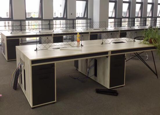 科技創(chuàng  )新企業(yè)辦公家具